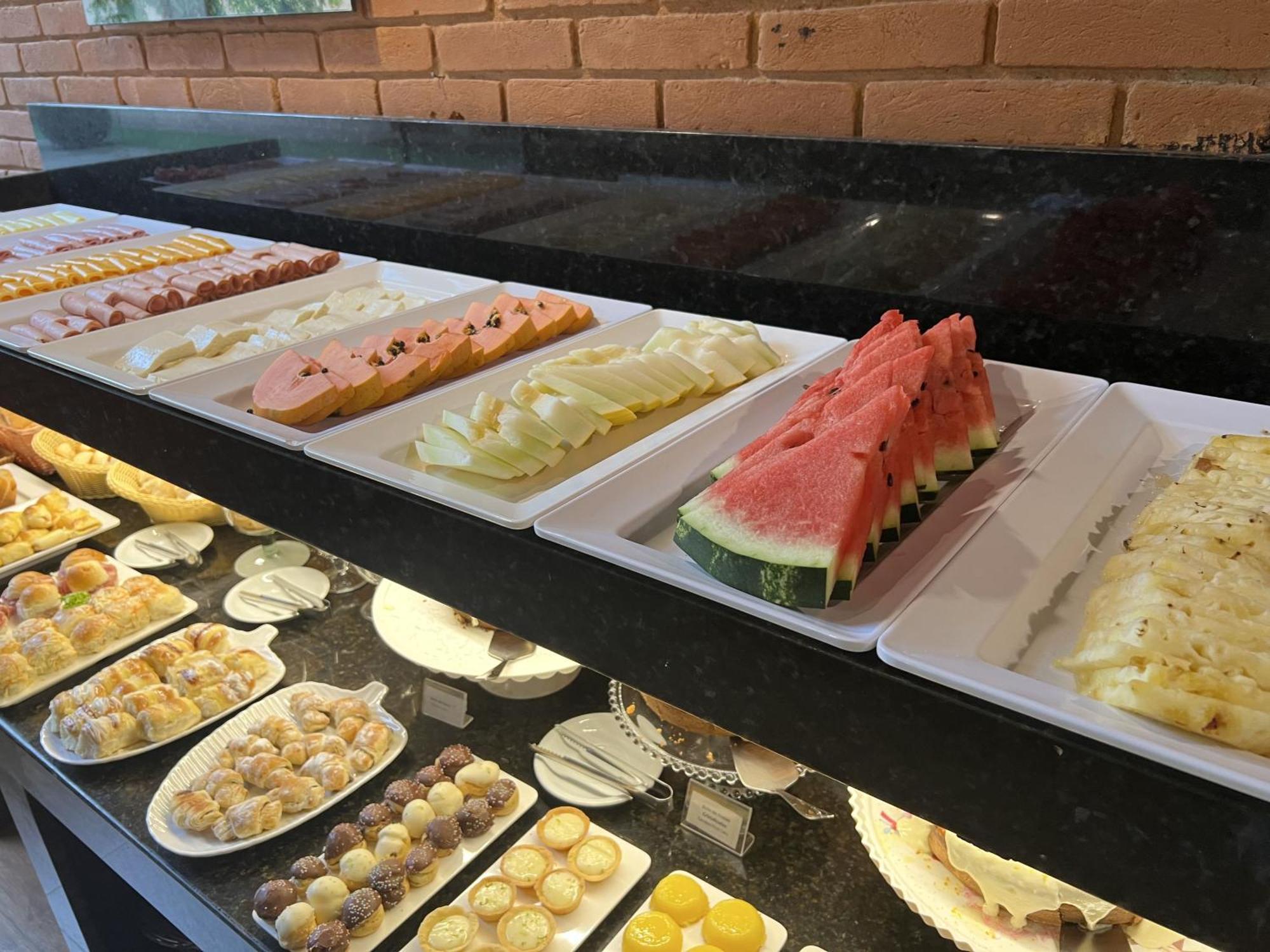 Hotel Aromas De Penedo เปเนโด ภายนอก รูปภาพ