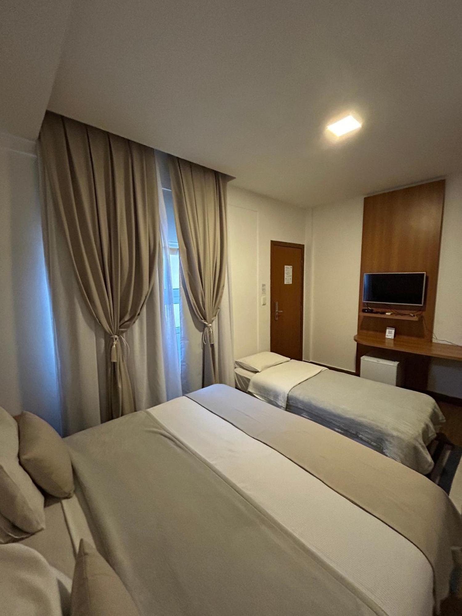 Hotel Aromas De Penedo เปเนโด ภายนอก รูปภาพ